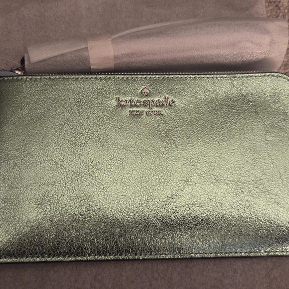 kate spade Accessories - Kate Spade Lucy Seawater Medium L-zip Wristlet